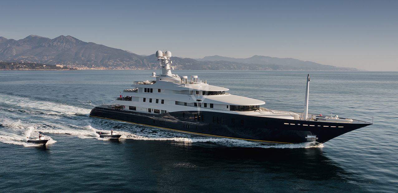 M/Y B2 – 281 Ft